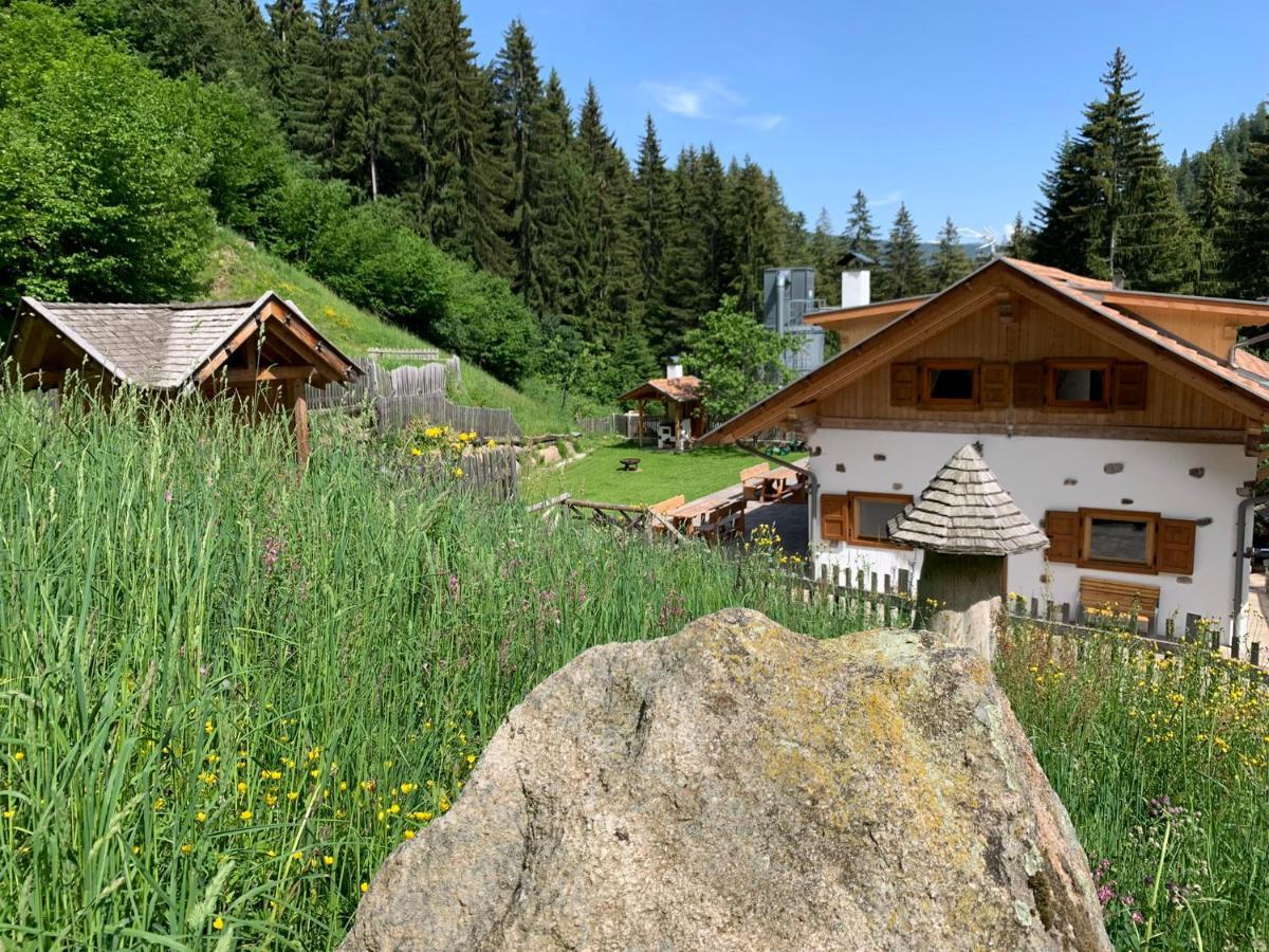 Unterurban Die Zwei Unsere Liebe Frau im Walde 外观 照片